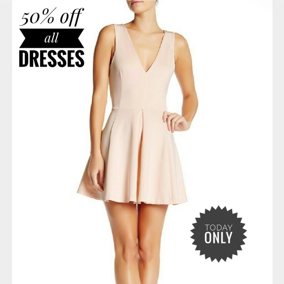 Lovers + Friends Dresses & Skirts - Geneva V-neck skater dress by Lovers + Friends